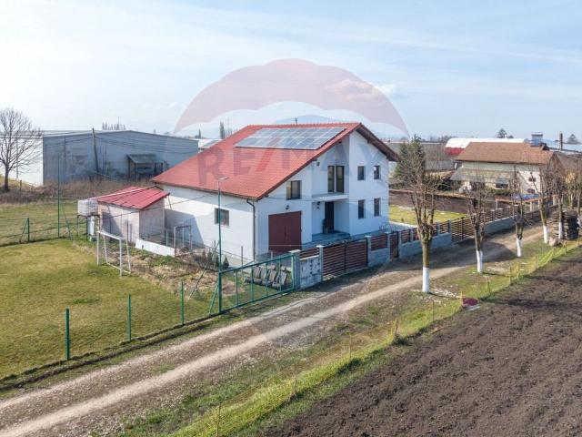 Casă vânzări în Halchiu, Brașov