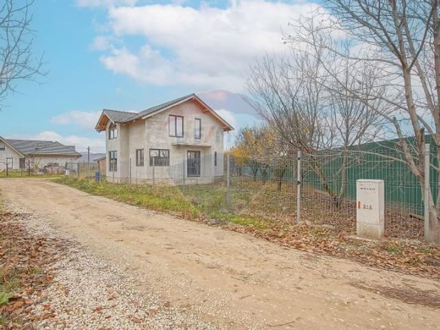 Casă vânzări în Rasnov, Brașov