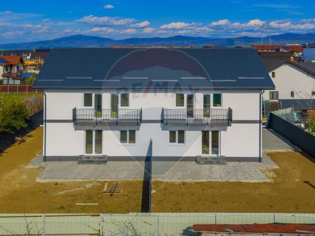 Casă vânzări în Purcareni, Brașov