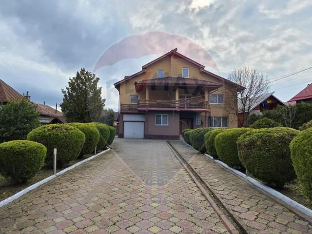 Casă vânzări în Gura Ocnitei, Dâmbovița