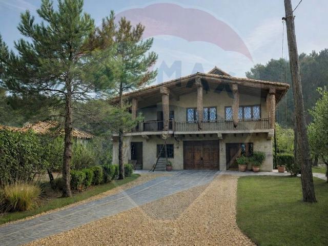 Casă vânzări în Dâmbovița