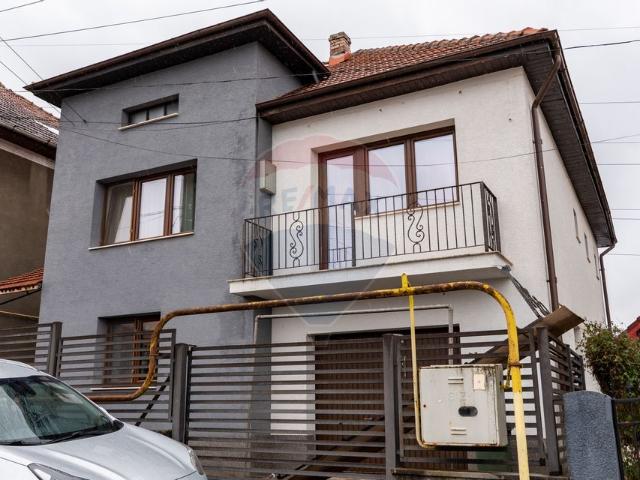 Casă vânzări în Bos, Hunedoara