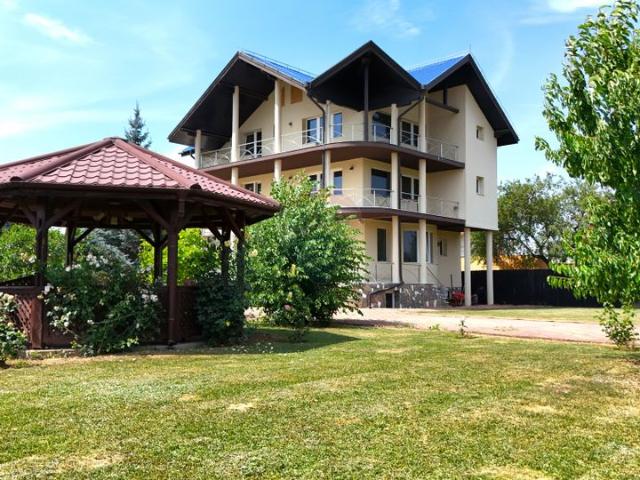 Casă vânzări în Ghimbav, Brașov