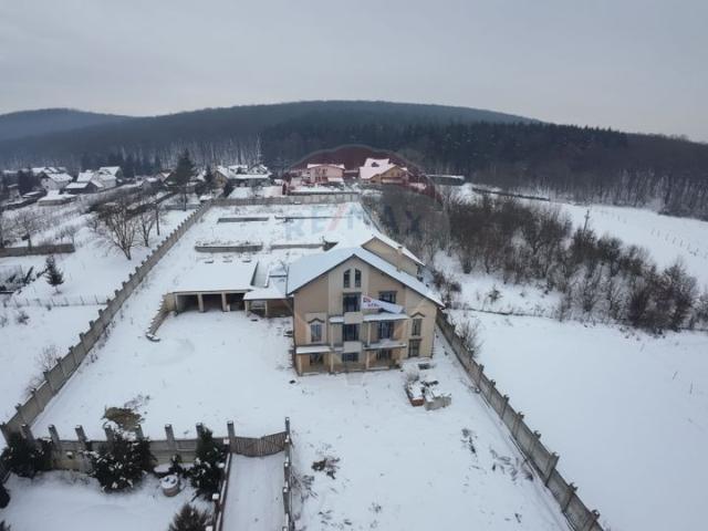 Casă vânzări în Livezeni, Mureș