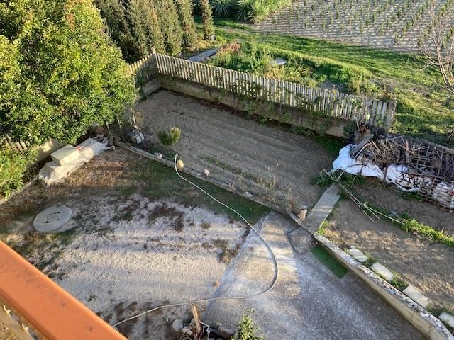 Villa Indipendente in vendita a Vallempa, Colonnella