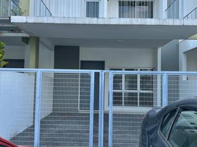 Terraced House for rent in Tanjong Sepat, Selangor