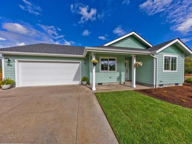 House for sale in Oregonia