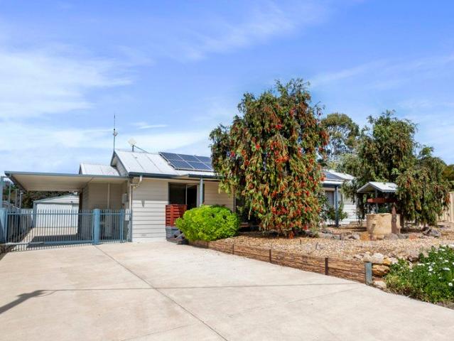 House for sale in Clayton Bay, Alexandrina Council