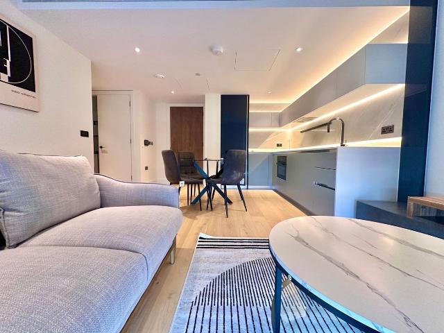Apartment for rent in Shepherd's Bush, Greater London