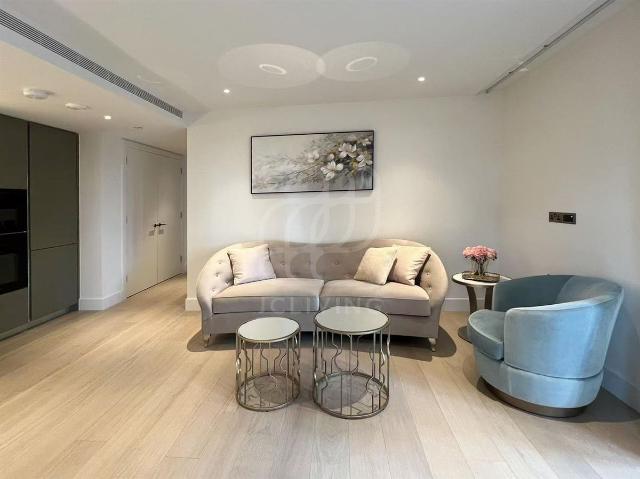 Apartment for rent in North Kensington, Greater London