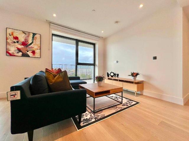 Apartment for rent in London Borough of Hammersmith and Fulham, Greater London