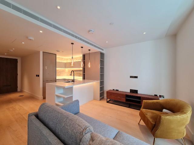 Studio for rent in Shepherd's Bush, Greater London