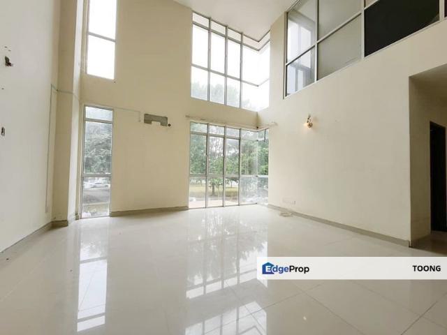 House for sale in Lake Vista, Majlis Bandaraya Subang Jaya