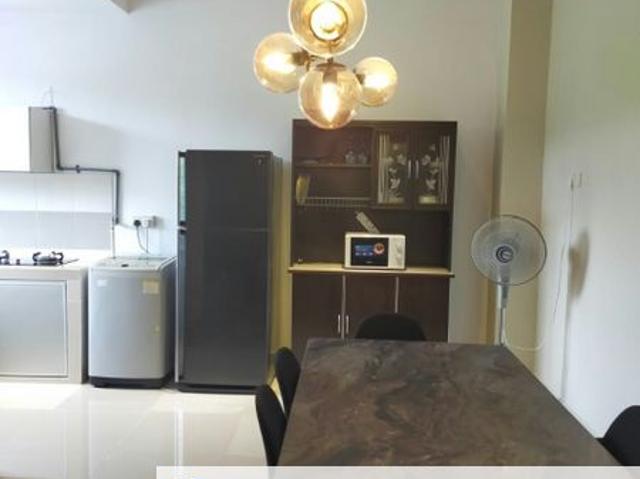 House for sale in Lake Vista, Majlis Bandaraya Subang Jaya