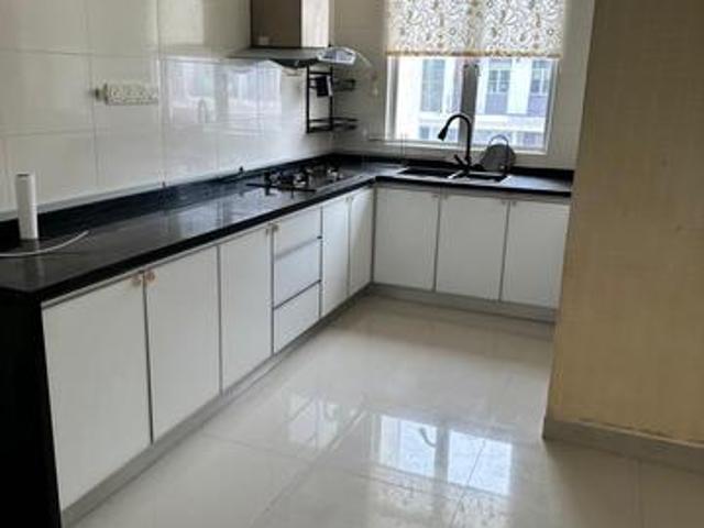 Townhouse for rent in Petaling, Subang Jaya
