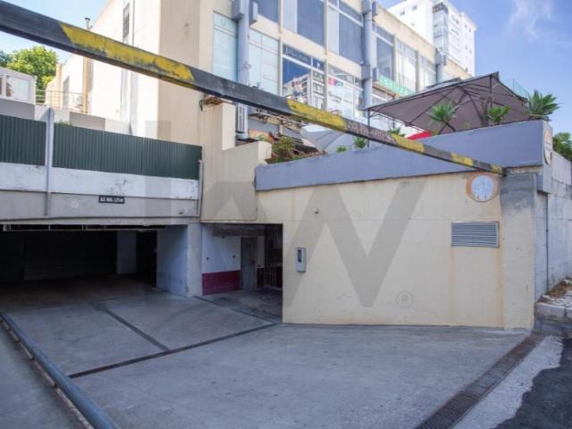 Garagem venda em Cascais, Lisboa