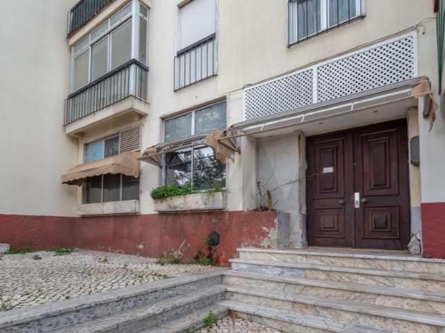 Loja alugar em Abuxarda, Cascais