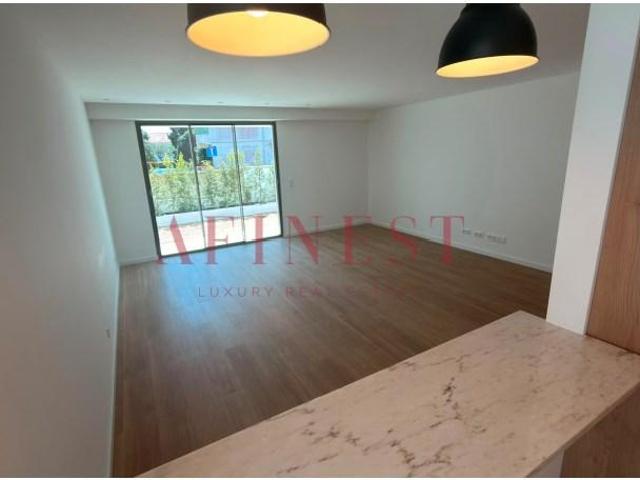Apartamento alugar em Bairro J. Pimenta, Cascais