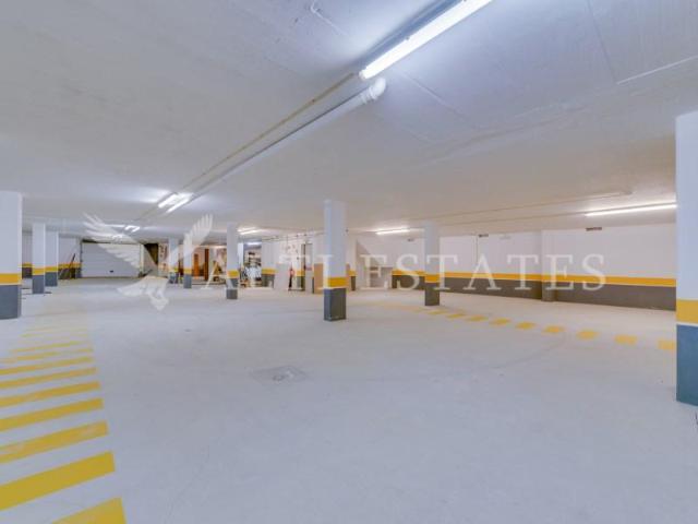 Garagem venda em Cascais, Lisboa