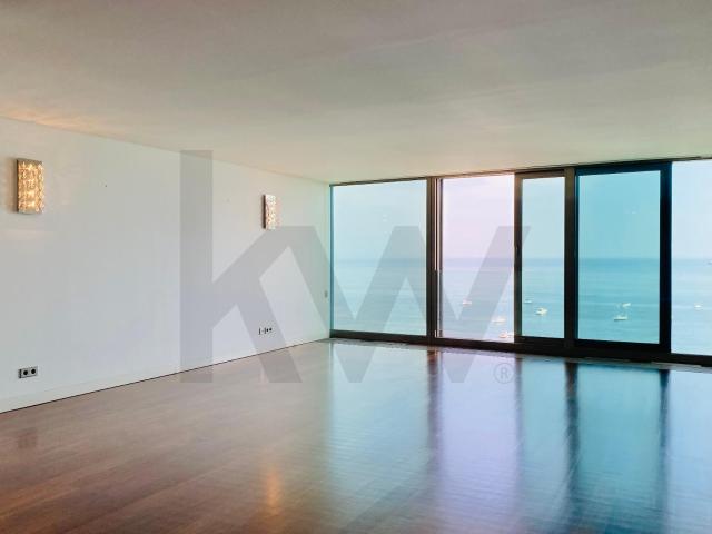 Apartamento alugar em Avencas, Cascais