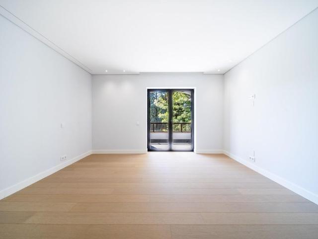 Apartamento alugar em Santo António do Estoril, Cascais
