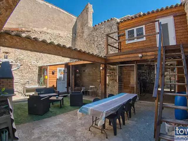 Maison vente à Narbonne, Cascastel-des-corbières