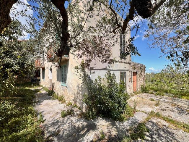 Rustico in vendita a Frisa, Abruzzo