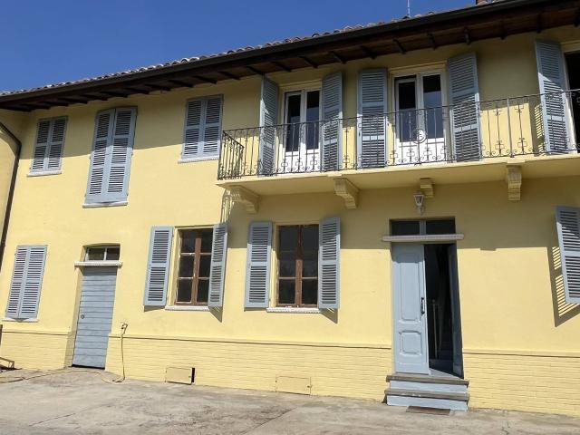 Rustico in vendita a Piemonte, Asti