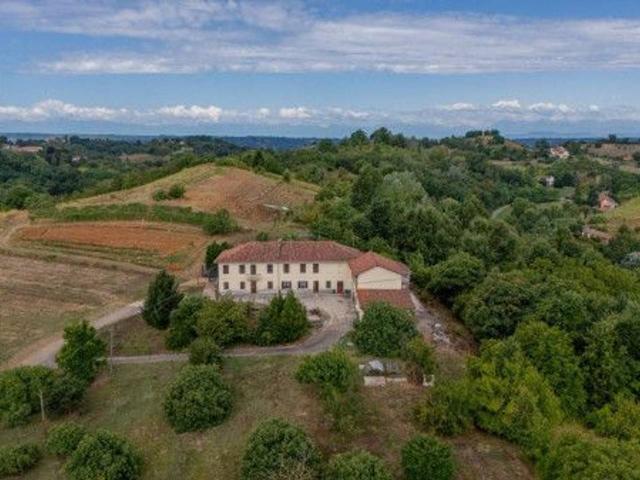 Rustico in vendita a Piemonte, Asti