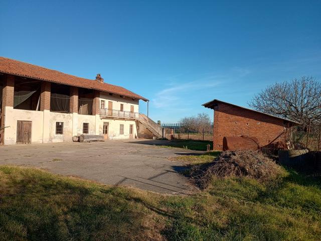 Rustico in vendita a Piemonte, Vercelli
