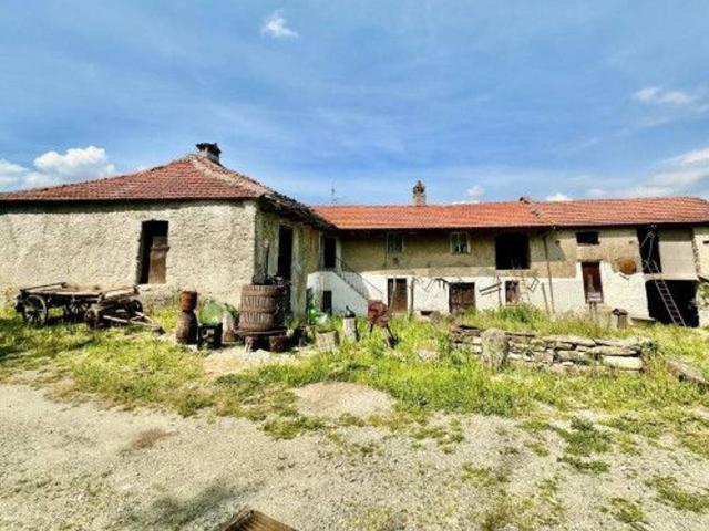 Rustico in vendita a Piemonte, Asti