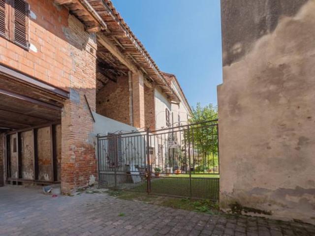 Rustico in vendita a Piemonte, Asti