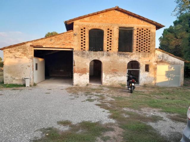 Rustico in vendita a La Scala, San Miniato