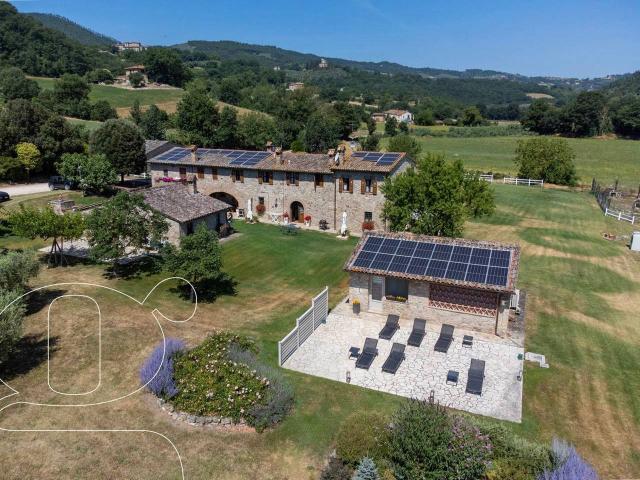 Rustico in vendita a Izzalini, Umbria