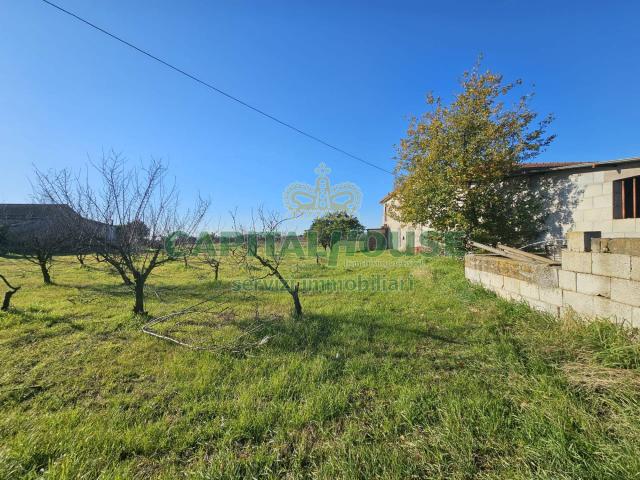 Rustico in vendita a Pignataro Maggiore, Campania