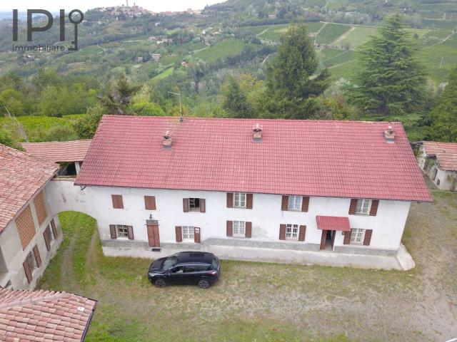 Rustico in vendita a Piemonte, Asti
