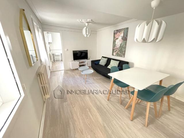 Apartamento en alquiler en El Tubo, Zaragoza