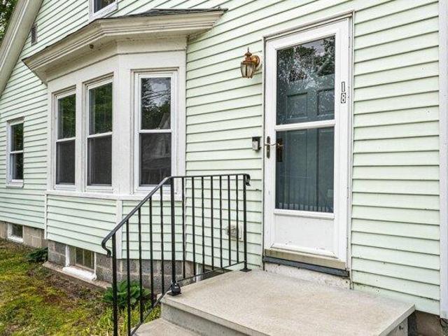 House for sale in Naples, Maine