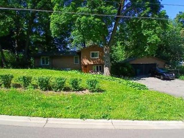 House for sale in Wayzata