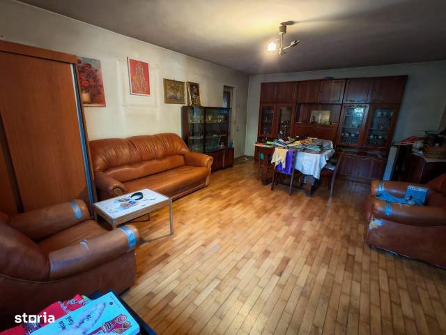 Casă vânzări în București
