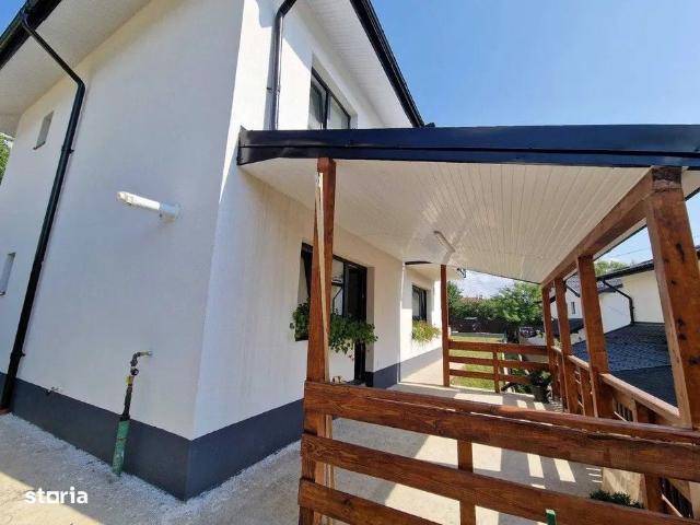 Casă vânzări în Barnova, Iași