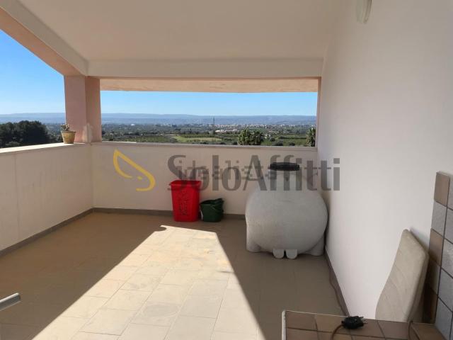 Casa in affitto a Villaggio Santa Lucia, Siracusa