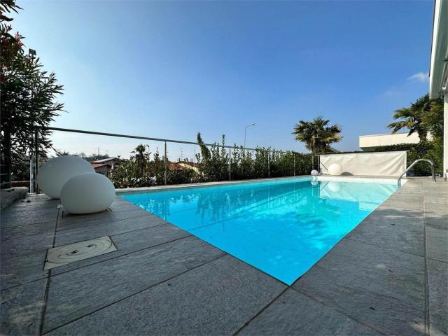 Casa in affitto a Lonato del Garda, Brescia