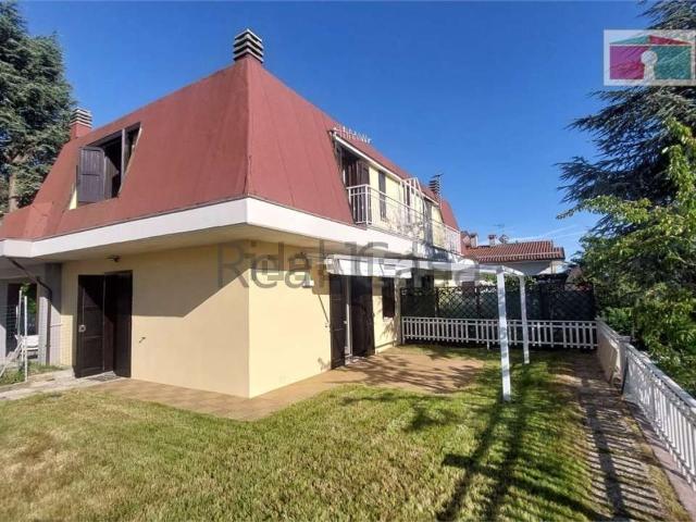Casa in affitto a Unione dei comuni del Frignano, Serramazzoni