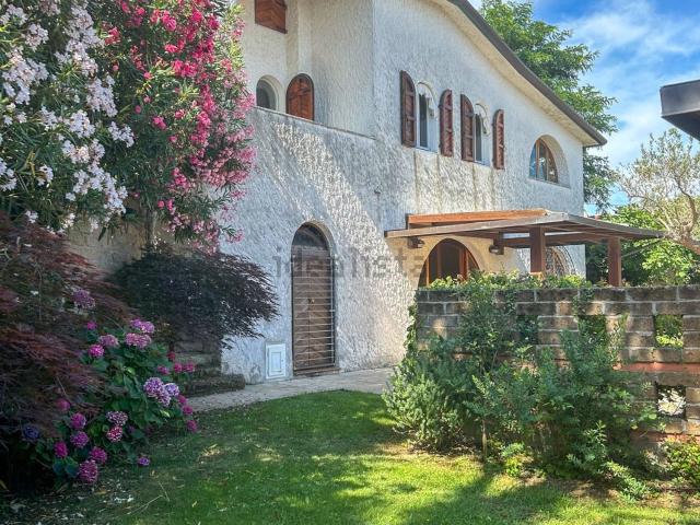 Casa in affitto a Marche, Ancona