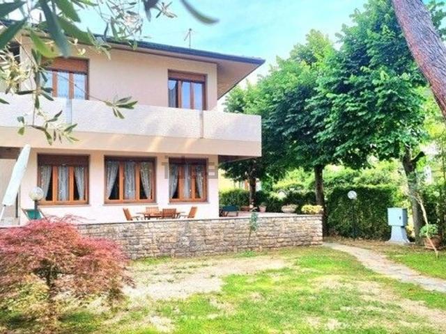 Casa in affitto a Vittoria Apuana, Forte Dei Marmi