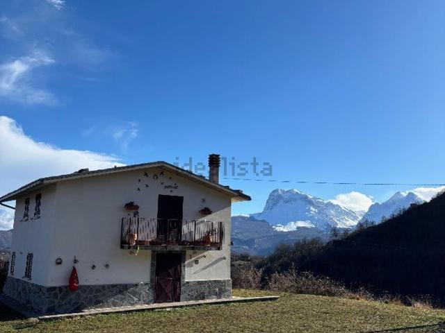 Casa in affitto a Crognaleto, Abruzzo
