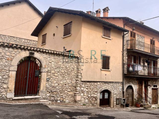 Casa in affitto a Leonessa, Lazio