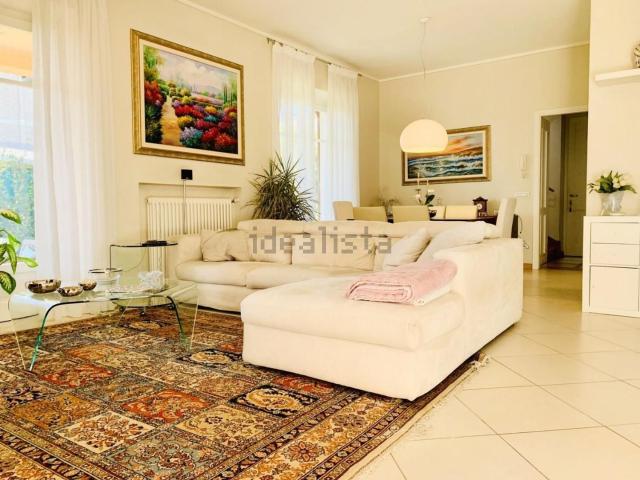 Casa in affitto a Vittoria Apuana, Forte Dei Marmi