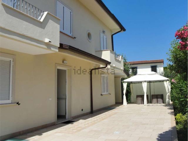 Casa in affitto a Vittoria Apuana, Forte Dei Marmi